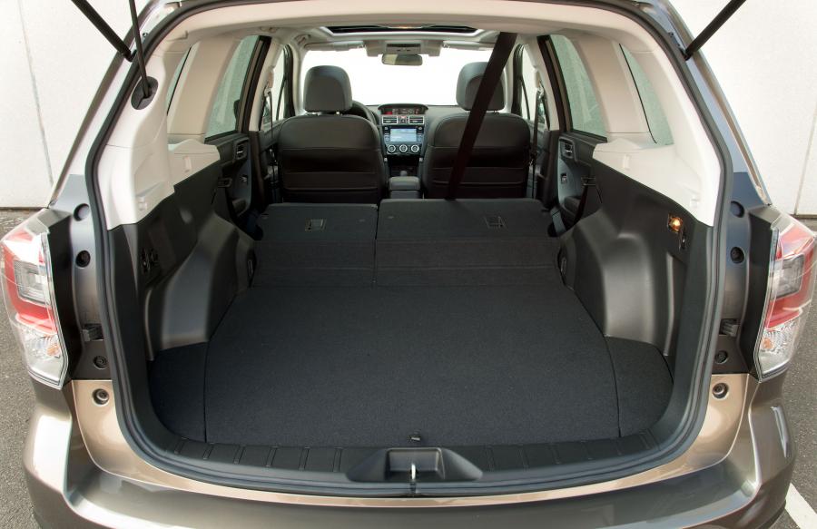 Багажник Subaru Forester 2.0i 2015 года  (WW) (фото 20 из 40)